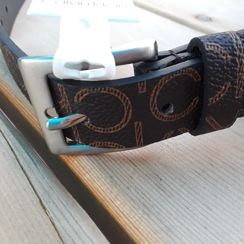 Calvin Klein Convertible Belted Bag - Picture 3 of 7